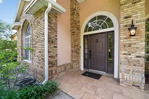 7691 Belvoir Dr, Orlando, FL 32835 - Photo 2