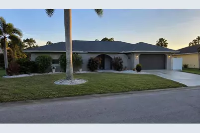 1840 Flametree Lane, Venice, FL 34293 - Photo 2