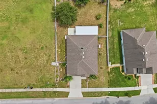 192 Blackstone Creek Rd, Groveland, FL 34736 - Photo 28