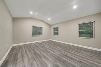 1339 E Jackson Avenue, Mount Dora, FL 32757 - Photo 6