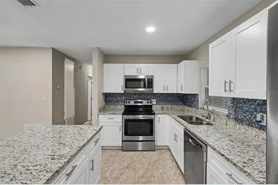 1339 E Jackson Avenue, Mount Dora, FL 32757 - Photo 4