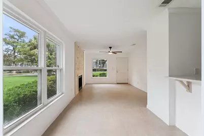 602 Northlake Drive #602, Sanford, FL 32773 - Photo 4
