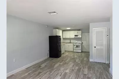 2205 1/2 S Park Avenue, Sanford, FL 32771 - Photo 8