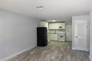 2205 1/2 S Park Ave, Sanford, FL 32771 - Photo 8