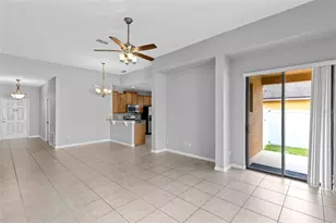 909 Woods Landing Dr, Minneola, FL 34715 - Photo 6