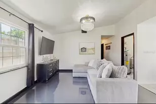 4210 Olive Ave, Sarasota, FL 34231 - Photo 4