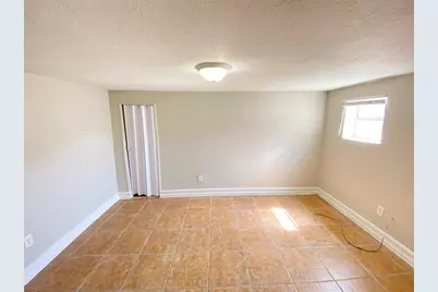 812 W Livingston Street #B, Orlando, FL 32805 - Photo 2
