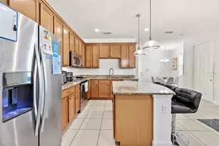10155 Eagle Creek Center Blvd, Orlando, FL 32832 - Photo 4