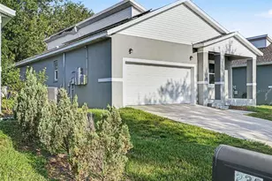 227 Burbank Ave, Lakeland, FL 33801 - Photo 2