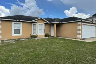 609 Kissimmee Ln, Poinciana, FL 34759 - Photo 1