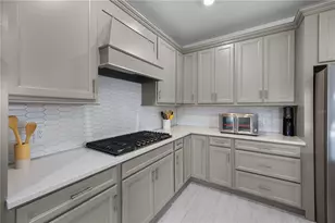 10383 Maddox Ln, Bonita Springs, FL 34135 - Photo 16