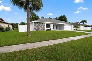 380 Buttonwood Dr, Kissimmee, FL 34743 - Photo 2