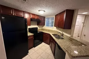 1940 Lake Atriums Cir, Orlando, FL 32839 - Photo 2