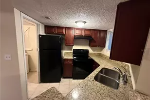 1940 Lake Atriums Cir, Orlando, FL 32839 - Photo 8