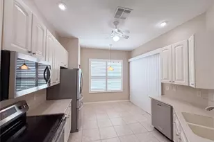 11734 SE 173rd Ln Rd, Summerfield, FL 34491 - Photo 10