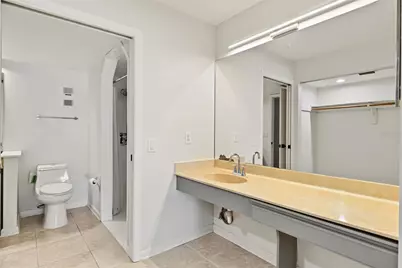 4572 N Lake Orlando Parkway #6, Orlando, FL 32808 - Photo 26