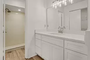 84 Lakepointe Cir, Kissimmee, FL 34743 - Photo 14