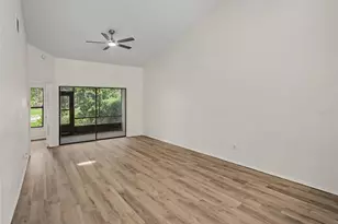 84 Lakepointe Cir, Kissimmee, FL 34743 - Photo 4
