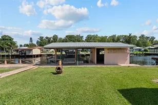 1630 Paradise Ln, Astor, FL 32102 - Photo 18