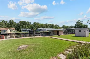 1630 Paradise Ln, Astor, FL 32102 - Photo 16