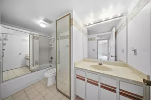 5256 Cypress Ct, Orlando, FL 32811 - Photo 16