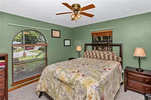 202 Pebble Ct, Deltona, FL 32725 - Photo 18
