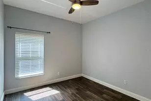 9975 Indigo Bay Cir, Orlando, FL 32832 - Photo 10