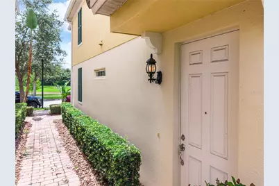 12129 Breda Lane, Orlando, FL 32827 - Photo 8