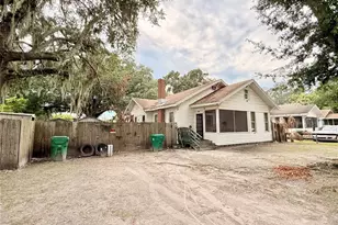 208 3rd St, Winter Garden, FL 34787 - Photo 1