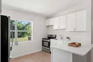 3813 Edland Dr, Orlando, FL 32812 - Photo 10