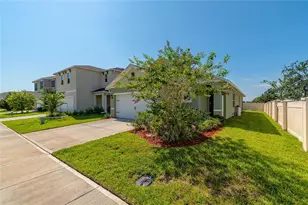 2057 Twin Flower Ln, Sanford, FL 32771 - Photo 4