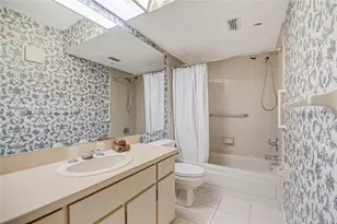 4 Escondido Cir, Altamonte Springs, FL 32701 - Photo 32