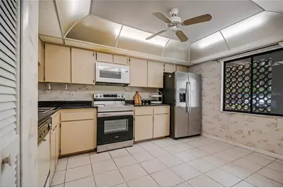 4 Escondido Circle #28, Altamonte Springs, FL 32701 - Photo 22