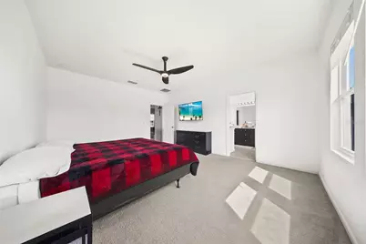 2553 Eagle Bay Boulevard, Kissimmee, FL 34743 - Photo 32