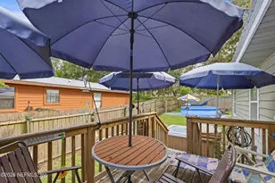 905 St Johns Ave, Green Cove Springs, FL 32043 - Photo 6