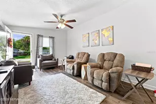 905 St Johns Ave, Green Cove Springs, FL 32043 - Photo 4