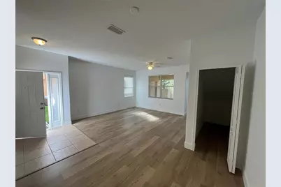 2820 Adelaide Court, Orlando, FL 32824 - Photo 2