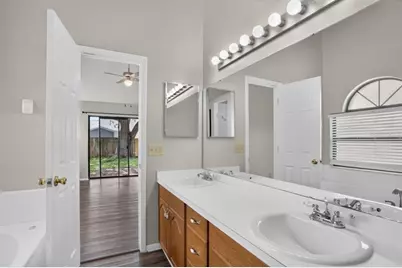2024 Norfield Court, Orlando, FL 32837 - Photo 24
