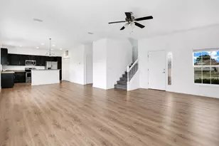 1370 Salisbury Dr, Winter Haven, FL 33881 - Photo 2