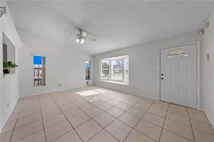 1094 Martin Blvd, Orlando, FL 32825 - Photo 8