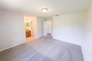1061 Hunt St NW, Palm Bay, FL 32907 - Photo 4