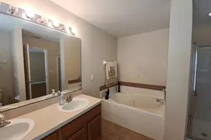 302 Clydesdale Cir, Sanford, FL 32773 - Photo 24