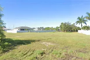 12 SW 25th Pl, Cape Coral, FL 33991 - Photo 1