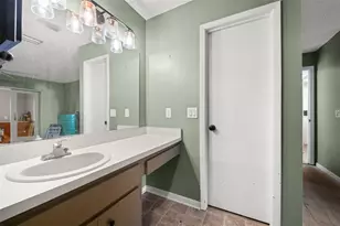 2380 Pemberton St, Oviedo, FL 32765 - Photo 32