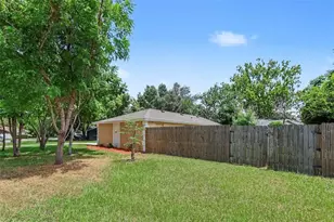 603 Highview Terrace N, Brandon, FL 33510 - Photo 18