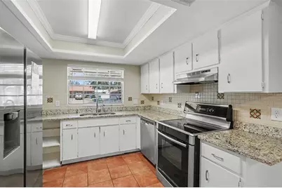 603 Highview Terrace S, Brandon, FL 33510 - Photo 6
