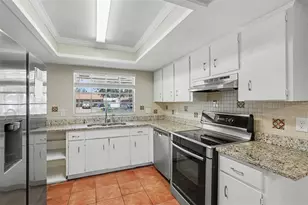 603 Highview Terrace S, Brandon, FL 33510 - Photo 6
