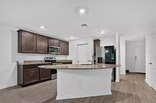 1556 Wynford Cir, Tavares, FL 32778 - Photo 16
