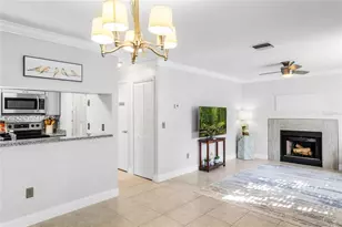 304 Northlake Dr, Sanford, FL 32773 - Photo 10