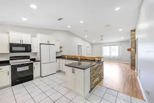 9314 SW 97th Ln, Ocala, FL 34481 - Photo 4